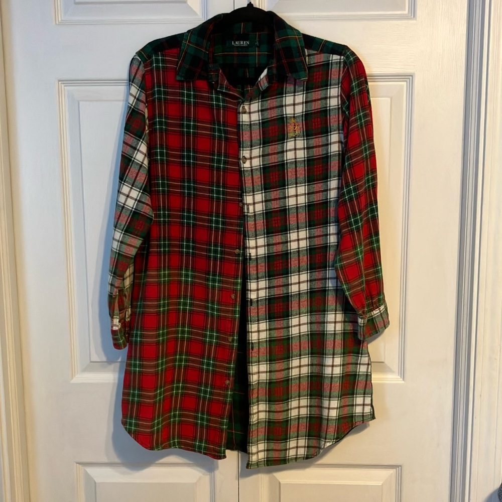 Ralph Lauren Red and Green Plaid Women's Button Down Shirt